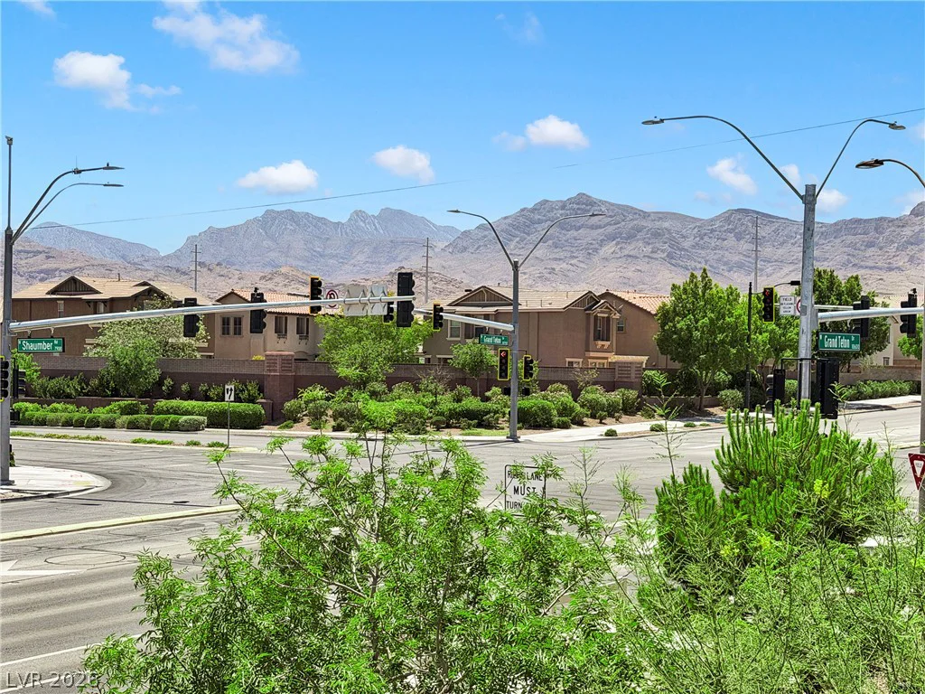 10691 Sariah Skye, Las Vegas, NV 89166