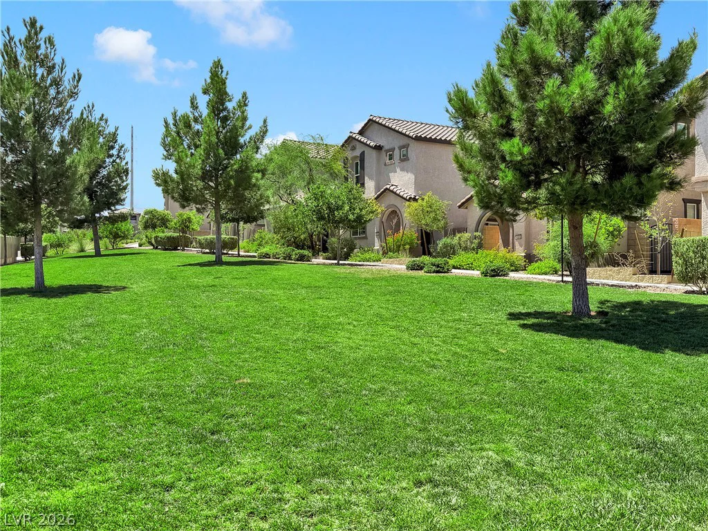 10691 Sariah Skye, Las Vegas, NV 89166