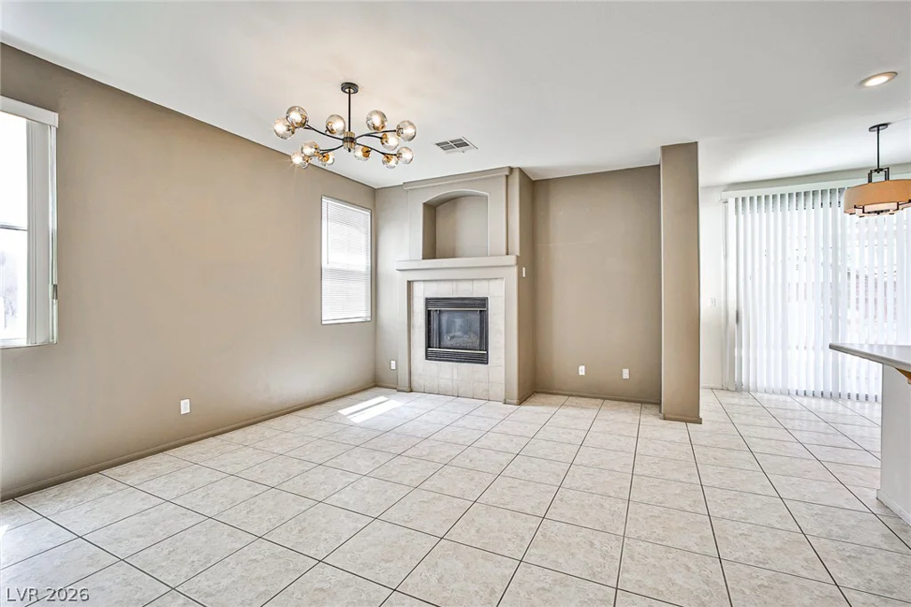9931 Oriole Crest, Las Vegas, NV 89117