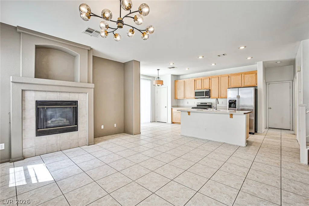 9931 Oriole Crest, Las Vegas, NV 89117