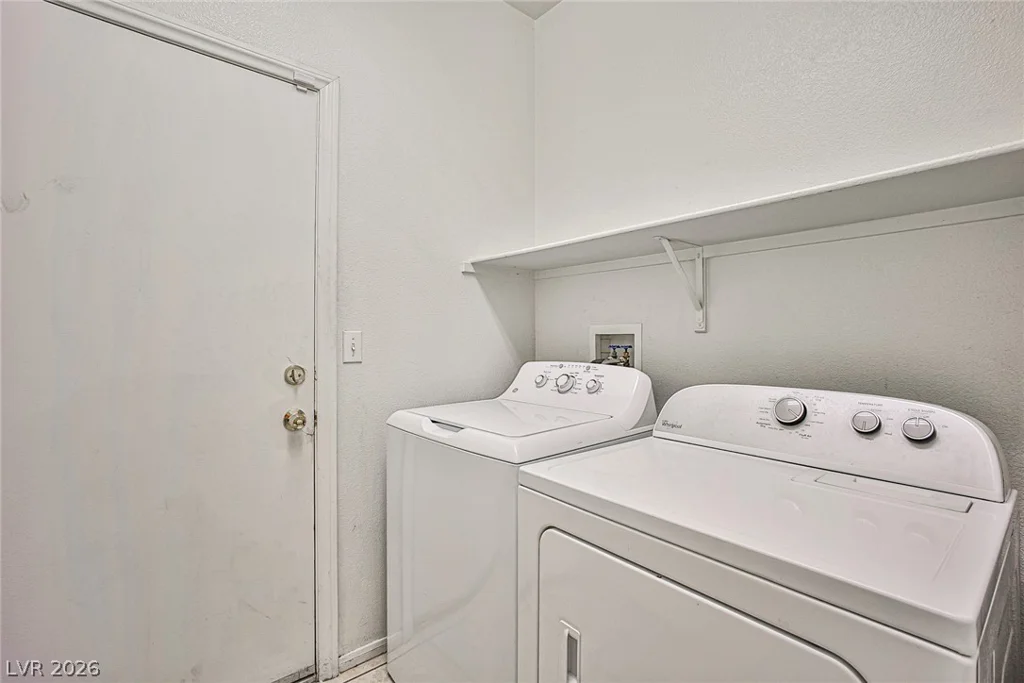 9931 Oriole Crest, Las Vegas, NV 89117