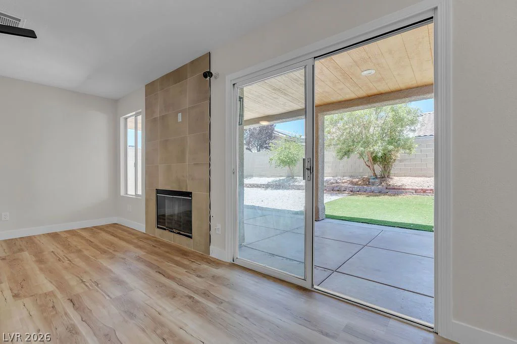 2060 Fallsburg, Henderson, NV 89002