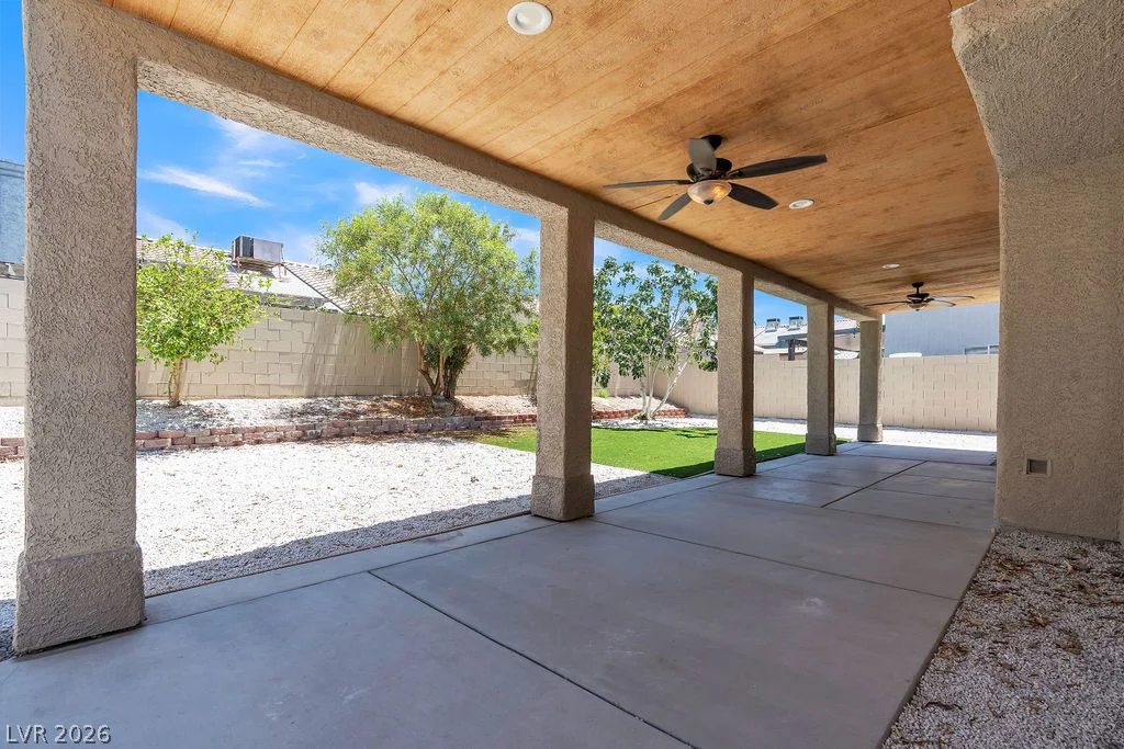 2060 Fallsburg, Henderson, NV 89002