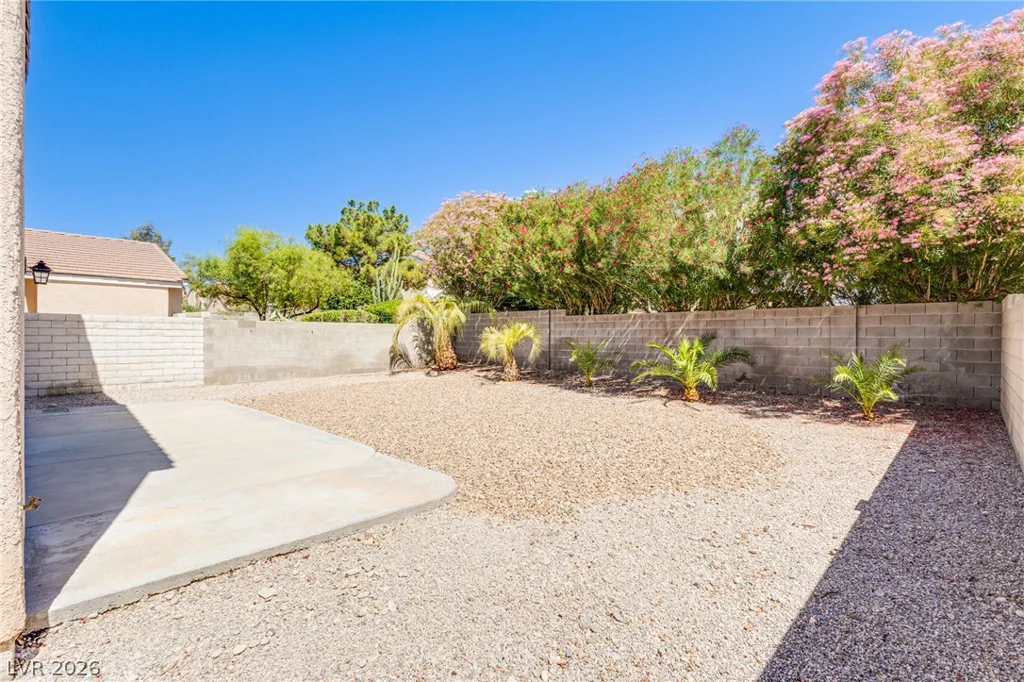 8812 Meisenheimer, Las Vegas, NV 89143