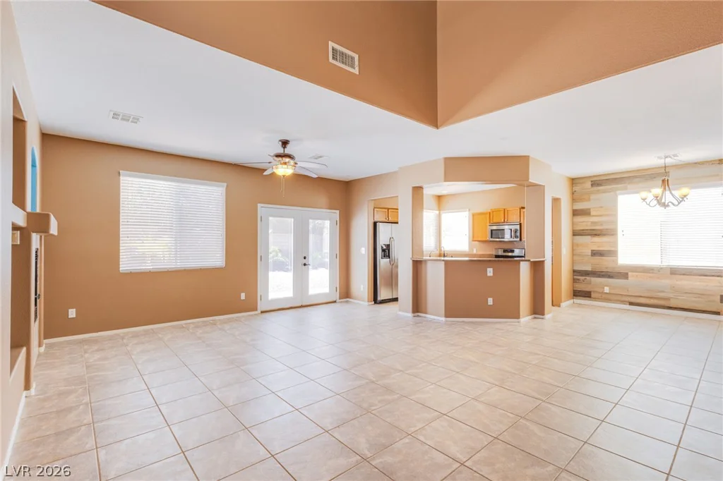 8812 Meisenheimer, Las Vegas, NV 89143