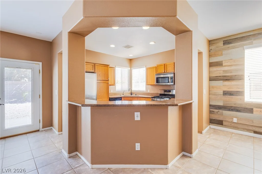 8812 Meisenheimer, Las Vegas, NV 89143