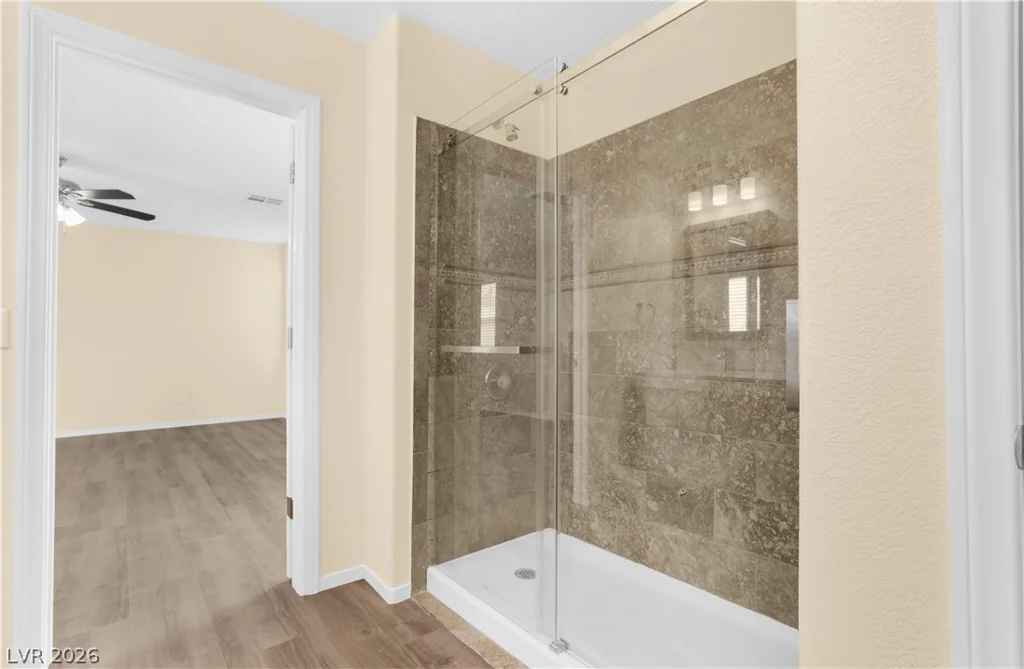 948 Crescent Falls, Henderson, NV 89011