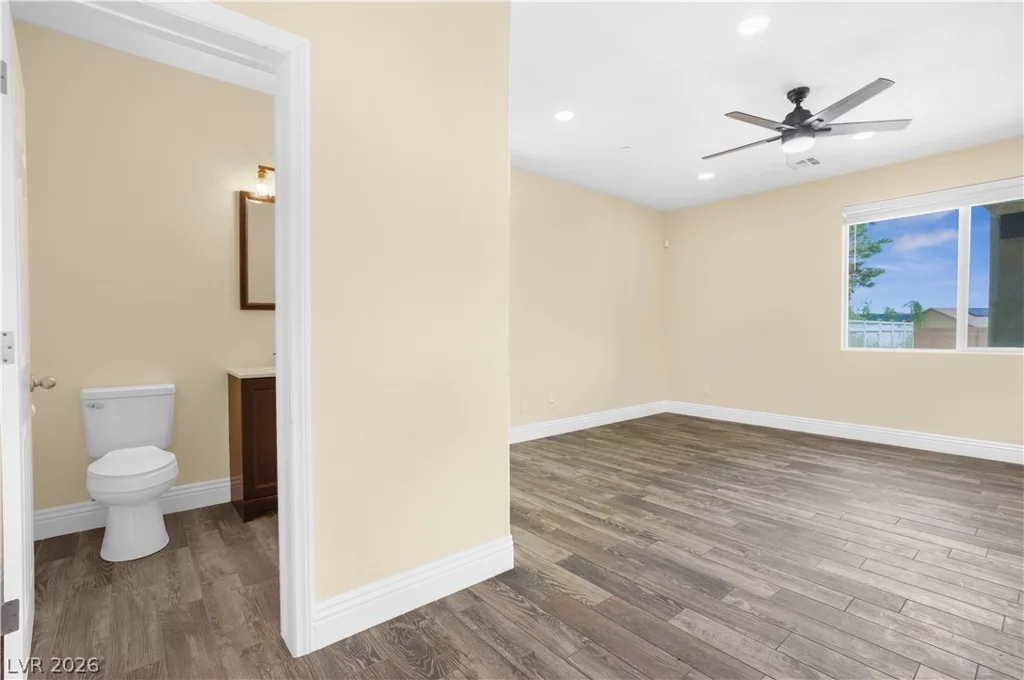 948 Crescent Falls, Henderson, NV 89011