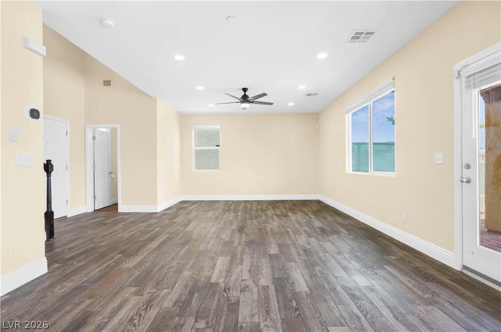 948 Crescent Falls, Henderson, NV 89011