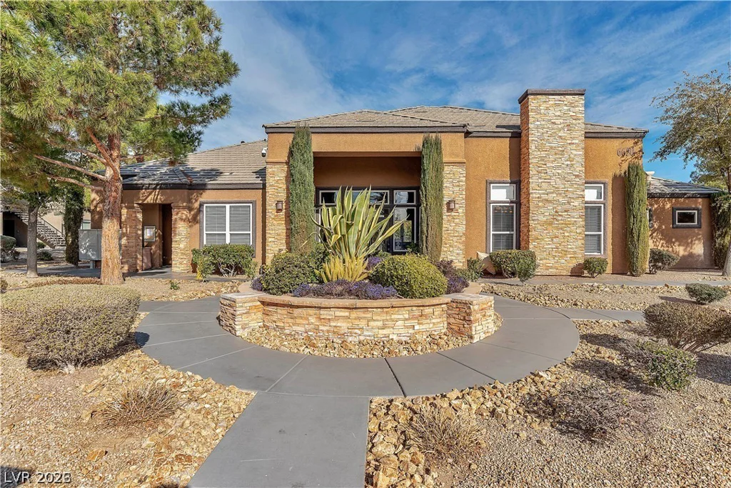 6650 Warm Springs, Las Vegas, NV 89118