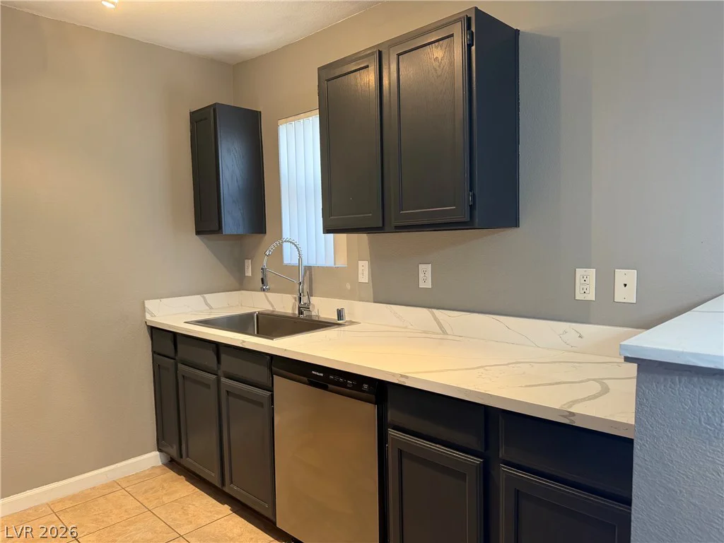 6650 Warm Springs, Las Vegas, NV 89118