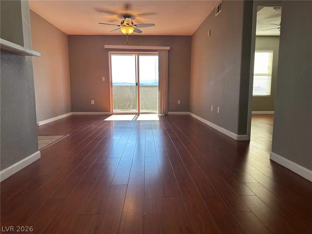 6650 Warm Springs, Las Vegas, NV 89118