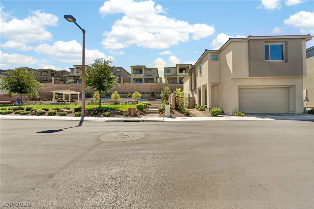 1583 Pacific Baza, Las Vegas, NV 89138