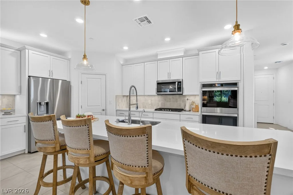 1583 Pacific Baza, Las Vegas, NV 89138