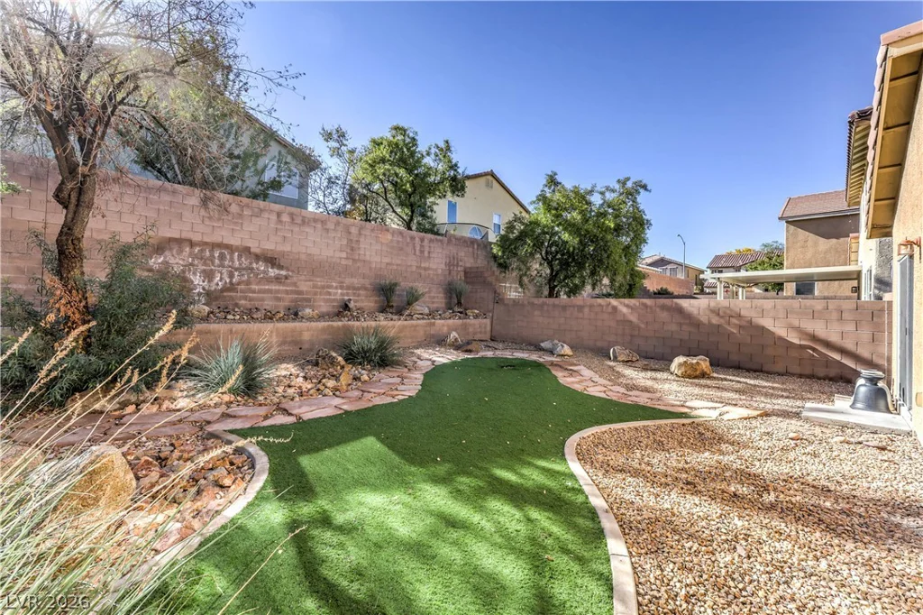 189 Carneros, Henderson, NV 89002
