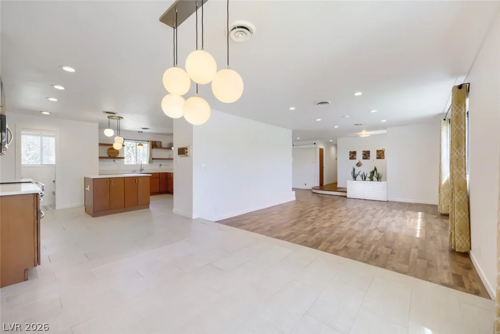 1620 15th, Las Vegas, NV 89104