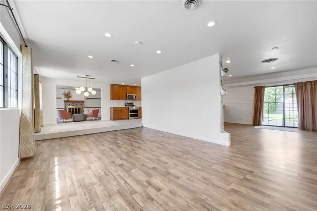 1620 15th, Las Vegas, NV 89104