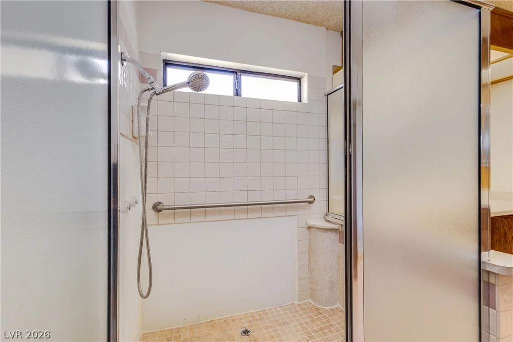 5486 Otero, Las Vegas, NV 89122