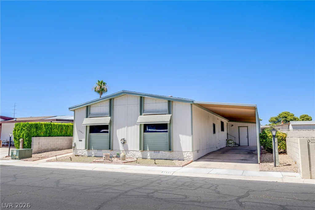 5486 Otero, Las Vegas, NV 89122