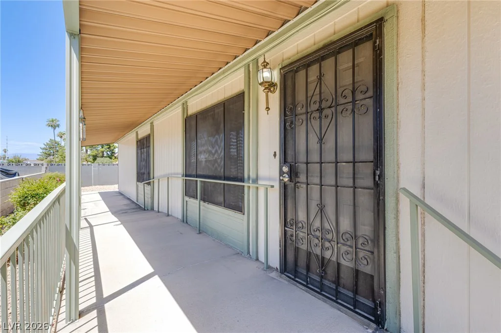 5486 Otero, Las Vegas, NV 89122