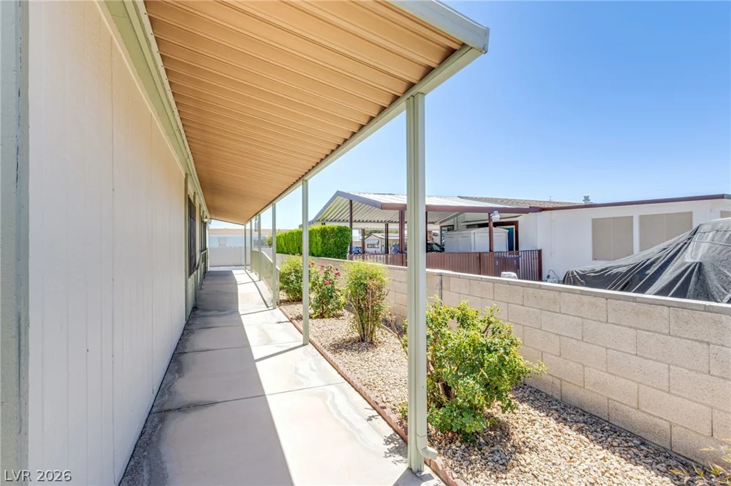 5486 Otero, Las Vegas, NV 89122