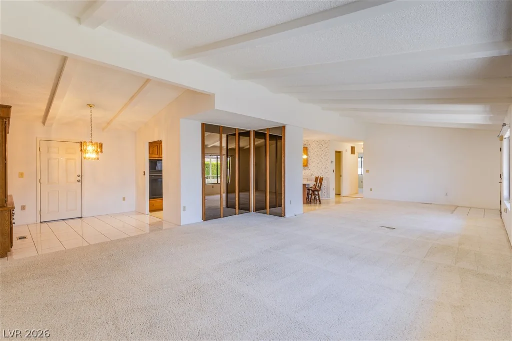 5486 Otero, Las Vegas, NV 89122