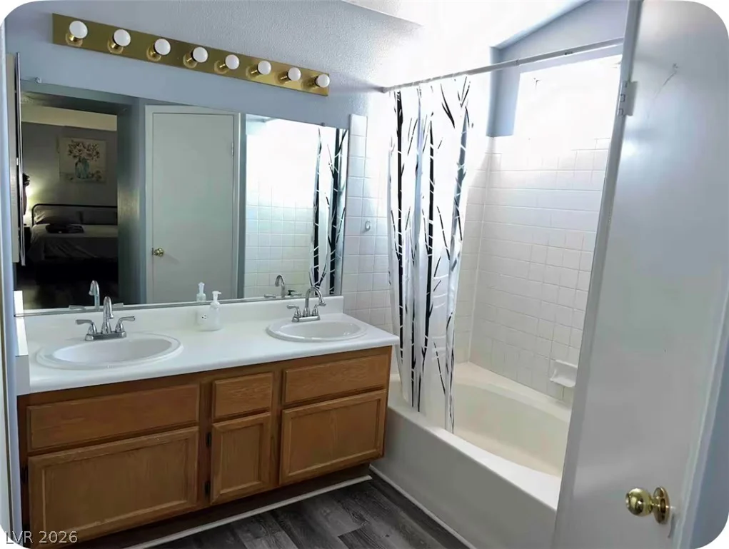 2213 Goldhill, Las Vegas, NV 89106