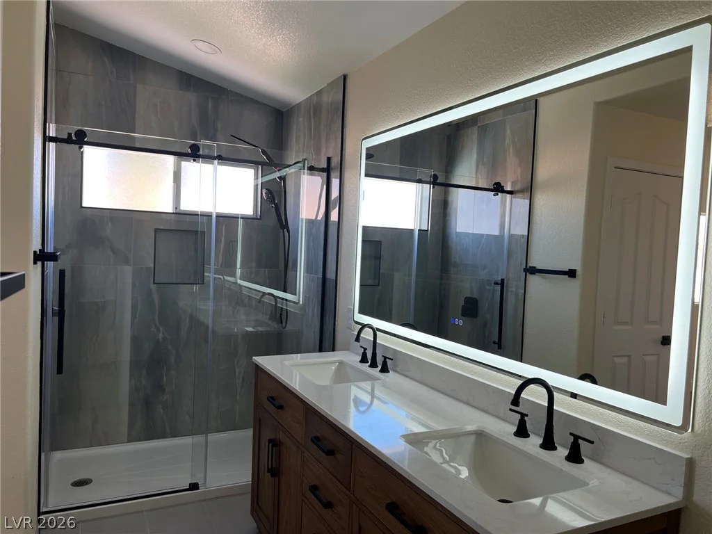 2050 Paterno, Las Vegas, NV 89123