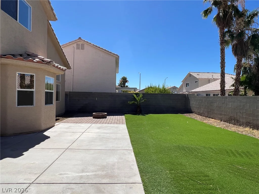 2050 Paterno, Las Vegas, NV 89123