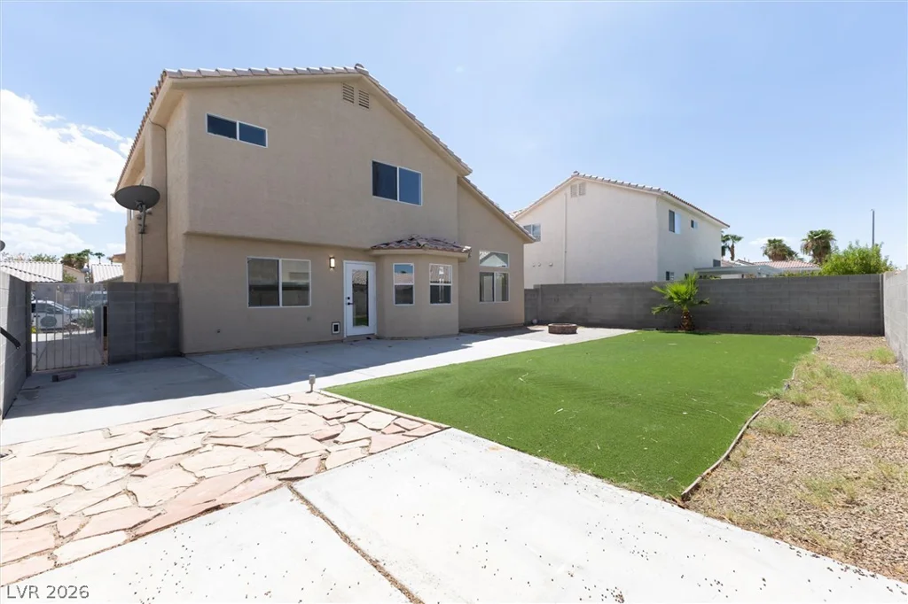 2050 Paterno, Las Vegas, NV 89123
