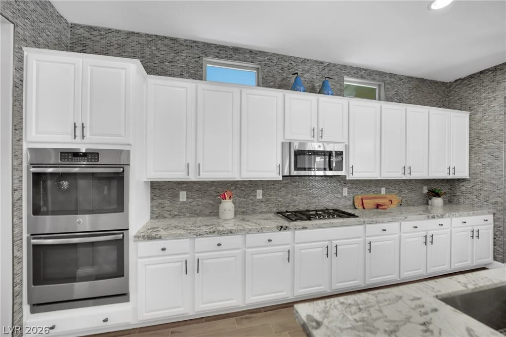 5523 Kyle Peak, Las Vegas, NV 89135