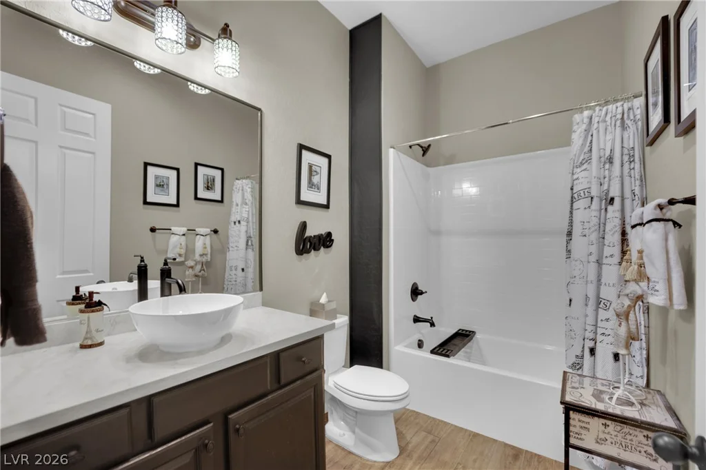 5523 Kyle Peak, Las Vegas, NV 89135