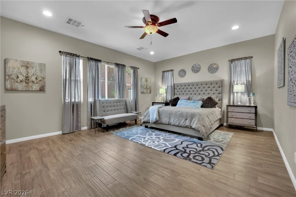 5523 Kyle Peak, Las Vegas, NV 89135