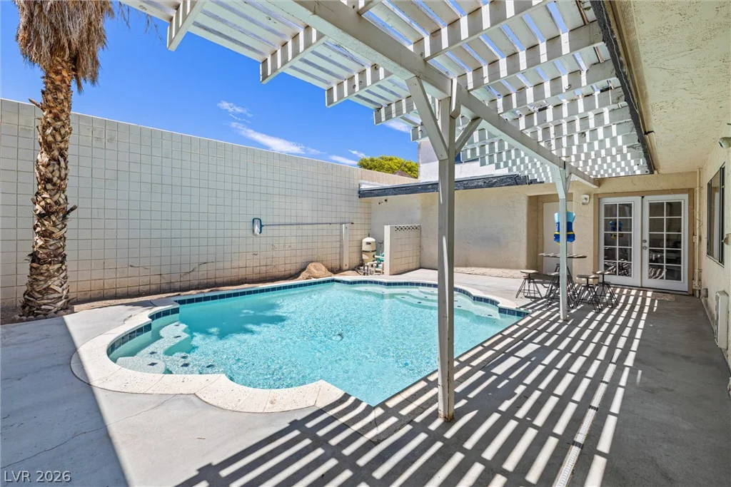 3303 Royce, Las Vegas, NV 89121