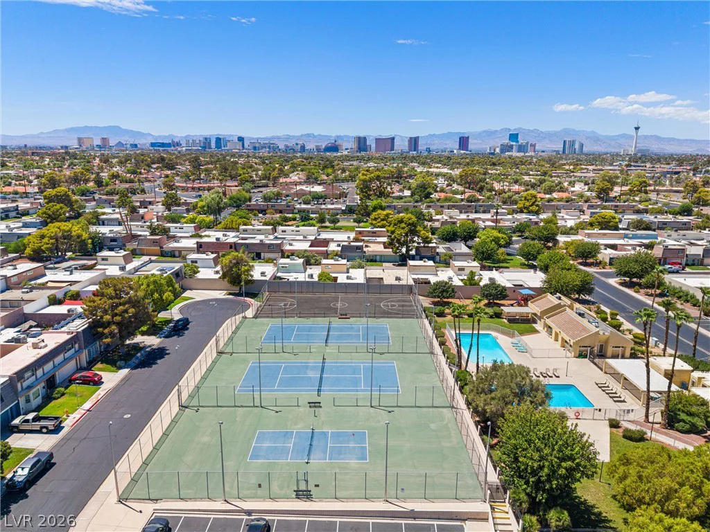 3303 Royce, Las Vegas, NV 89121