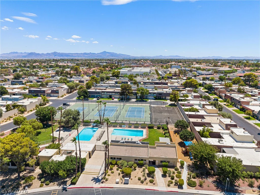 3303 Royce, Las Vegas, NV 89121