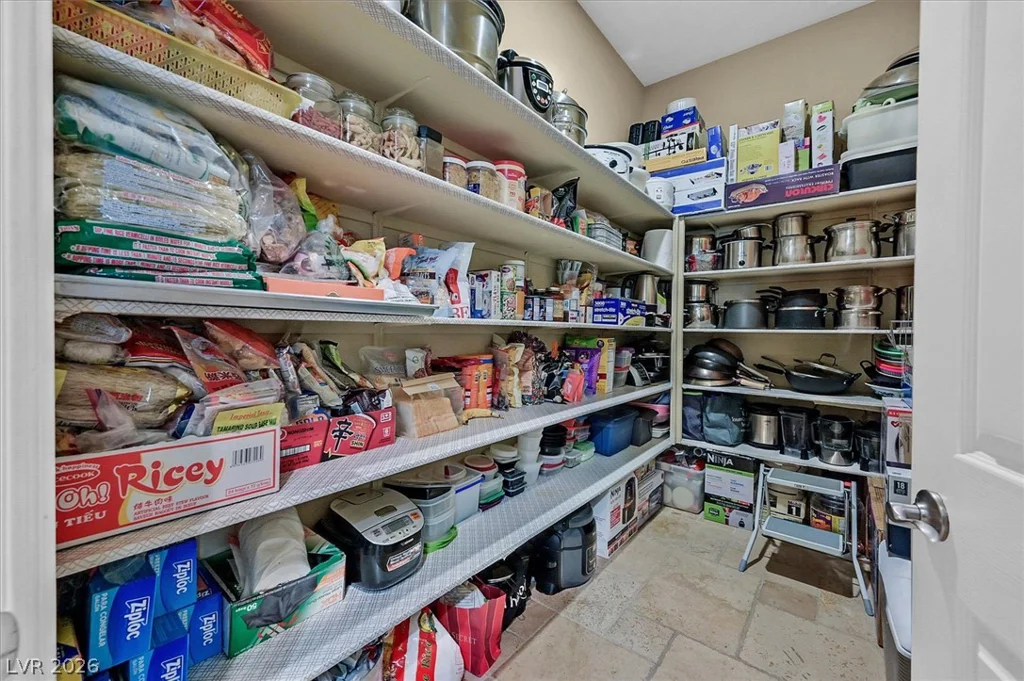 6345 Villa Di Firenze, Las Vegas, NV 89118