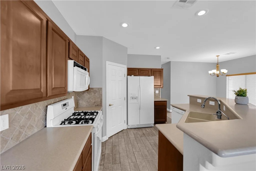 8658 Tom Noon, Las Vegas, NV 89178
