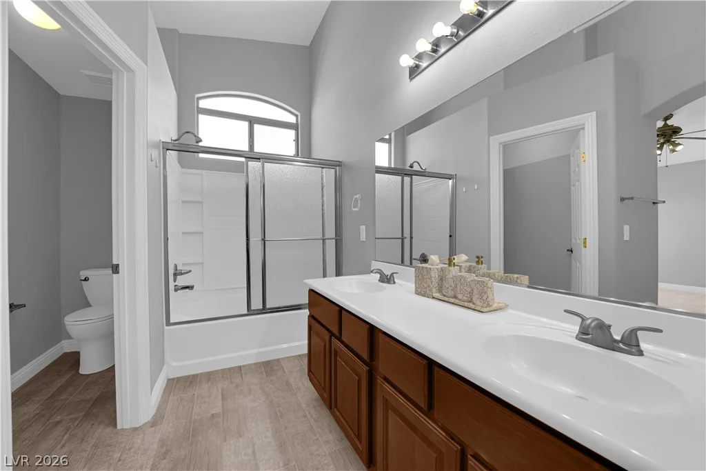 8658 Tom Noon, Las Vegas, NV 89178