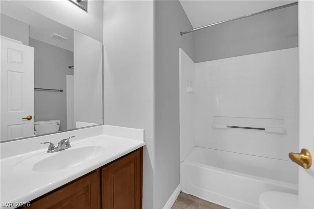 8658 Tom Noon, Las Vegas, NV 89178
