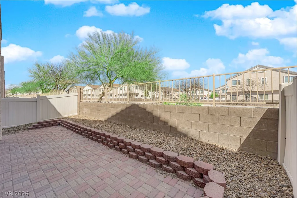 8658 Tom Noon, Las Vegas, NV 89178