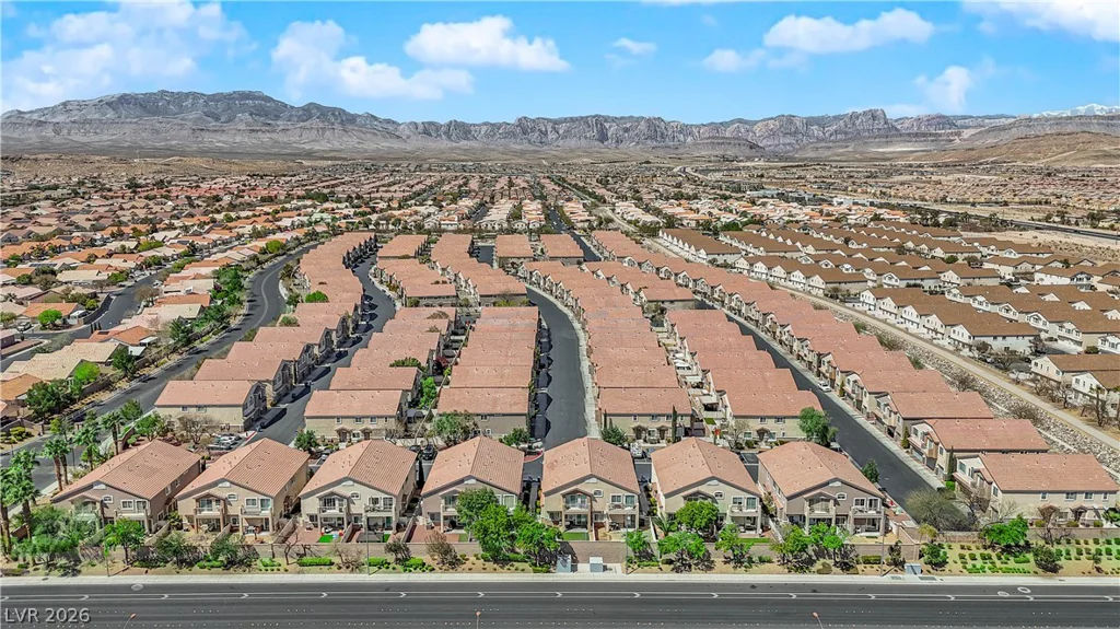 8658 Tom Noon, Las Vegas, NV 89178