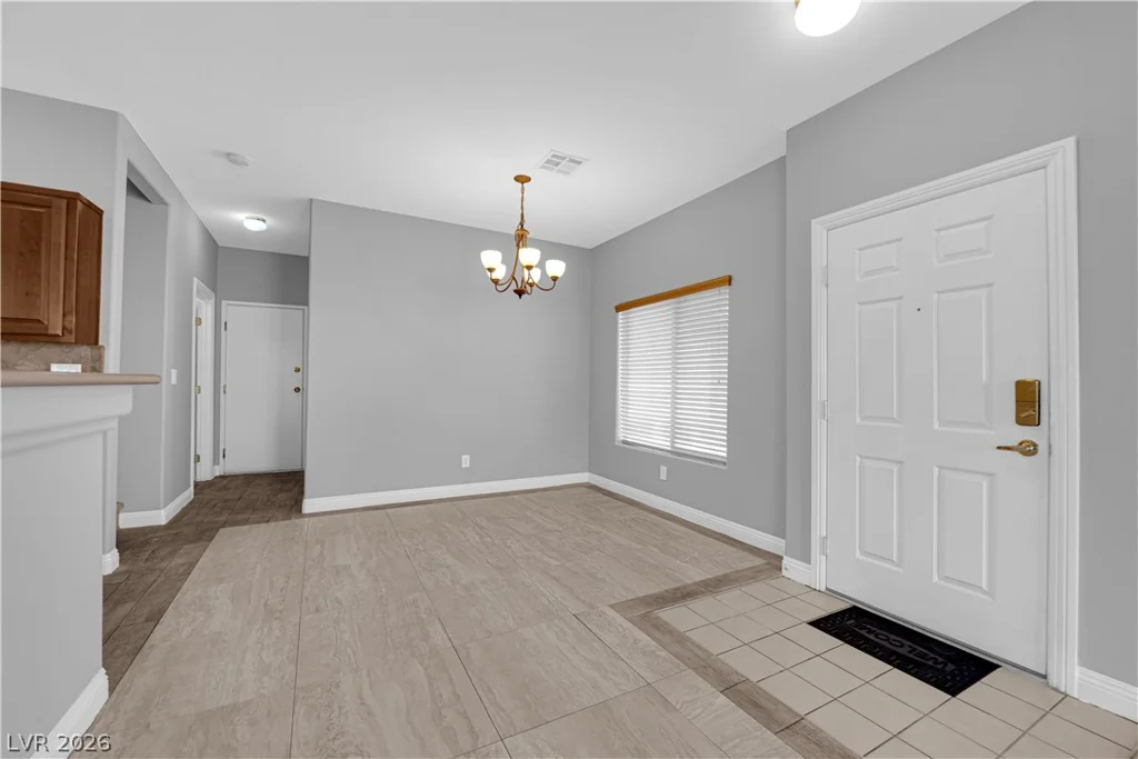 8658 Tom Noon, Las Vegas, NV 89178