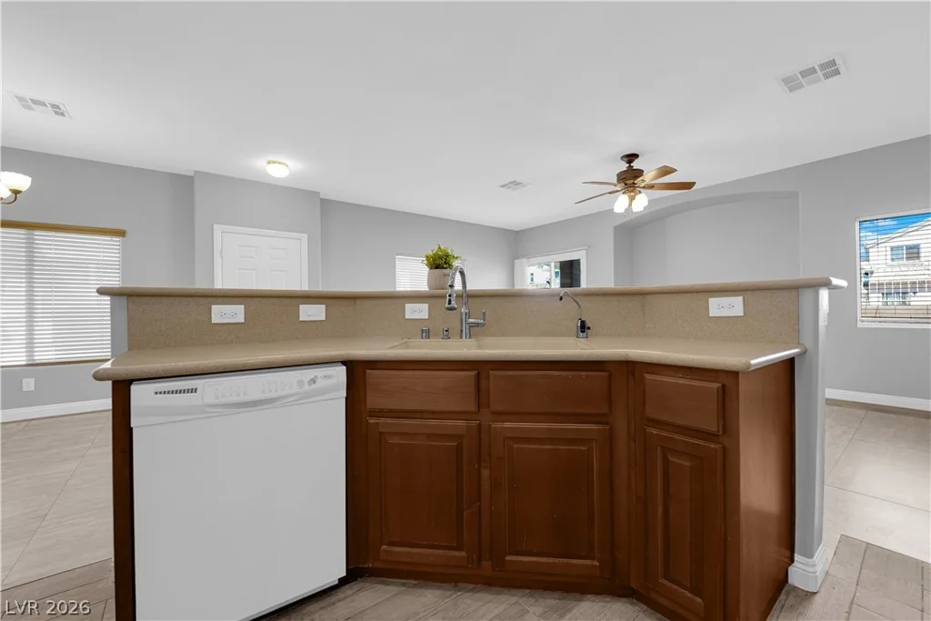 8658 Tom Noon, Las Vegas, NV 89178