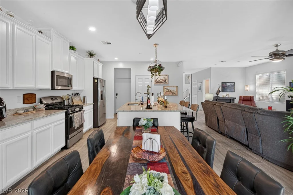 1824 Redland Ridge, Henderson, NV 89002