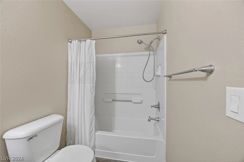 8725 Traveling Breeze, Las Vegas, NV 89178