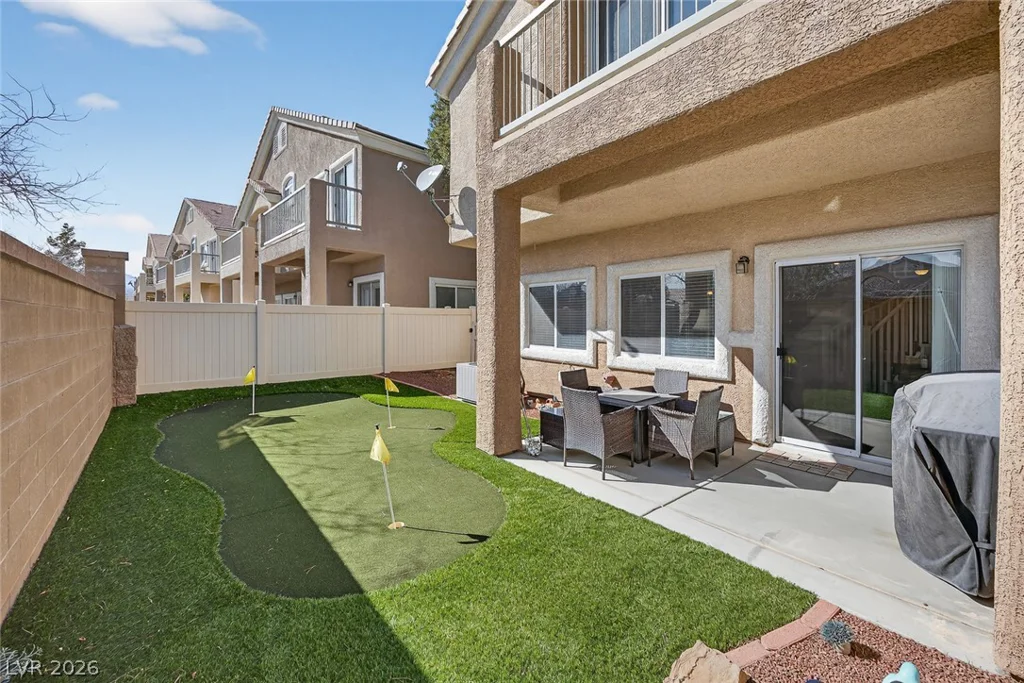 8725 Traveling Breeze, Las Vegas, NV 89178
