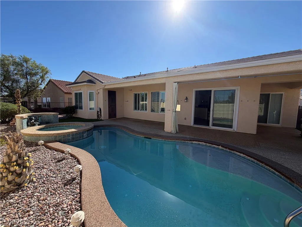 2127 Clearwater Lake, Henderson, NV 89044