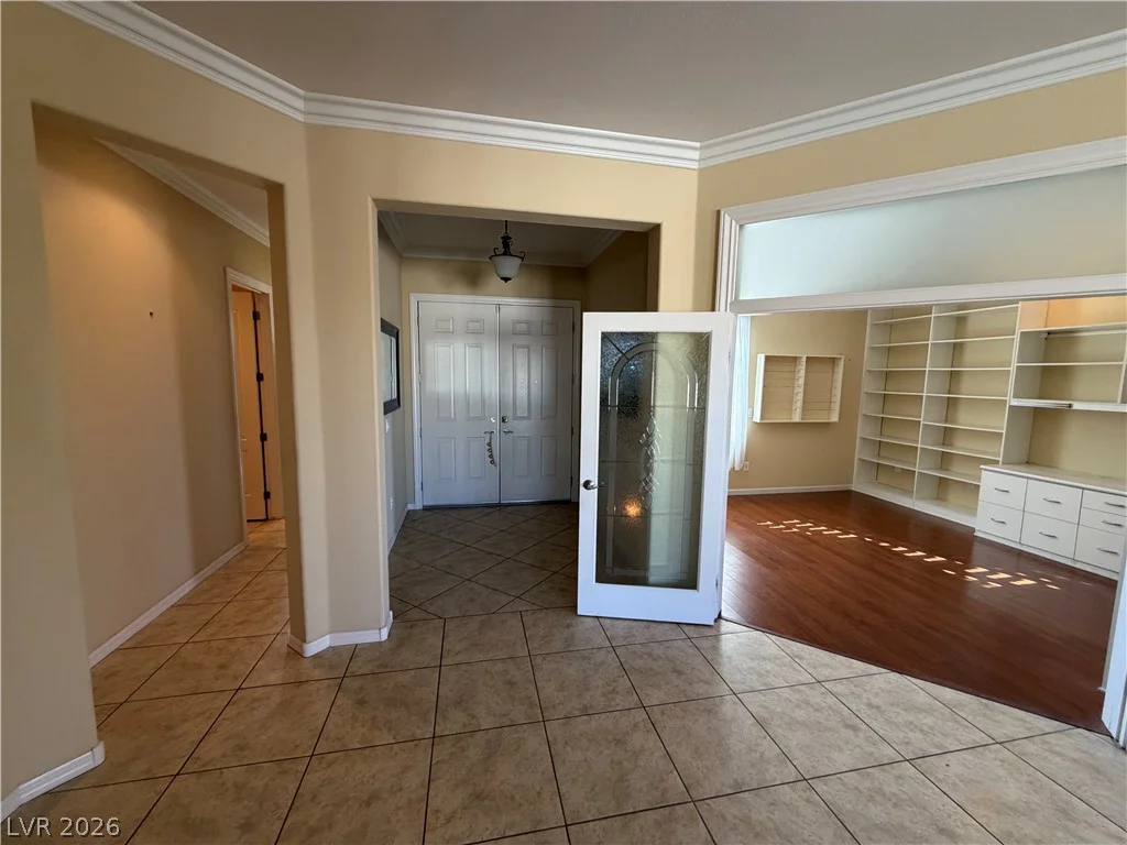 2127 Clearwater Lake, Henderson, NV 89044