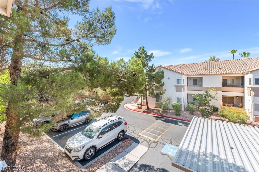 1830 Buffalo, Las Vegas, NV 89128